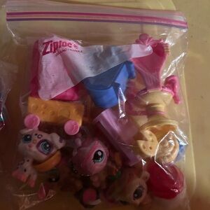 Littlest Pet Shop Pink and Blue Animal Figures